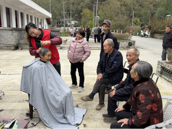 1761792487705078552.png dbcccda9b2263eadf691481024dc362.png