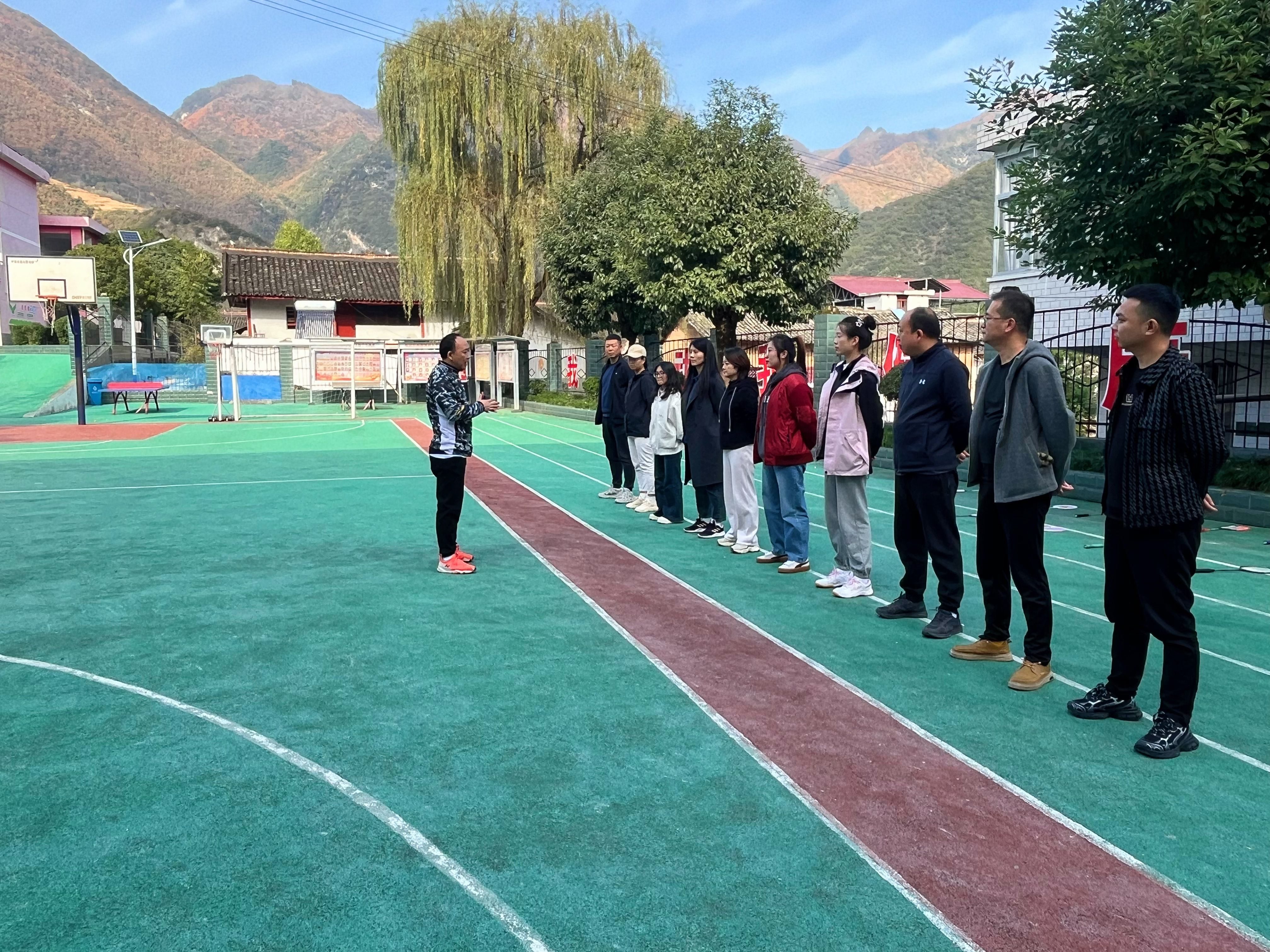 1763536744056060323.jpg 1763536744056060323.jpg